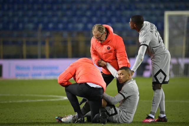 1676421827154046625.jpg 华体会服务平台-火线复出扭转战局,姆巴佩是巴黎翻盘的希望所在