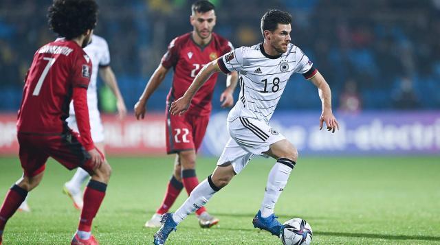 弗利克再抄纳格尔斯曼作业，新阵型可治两闸顽疾？