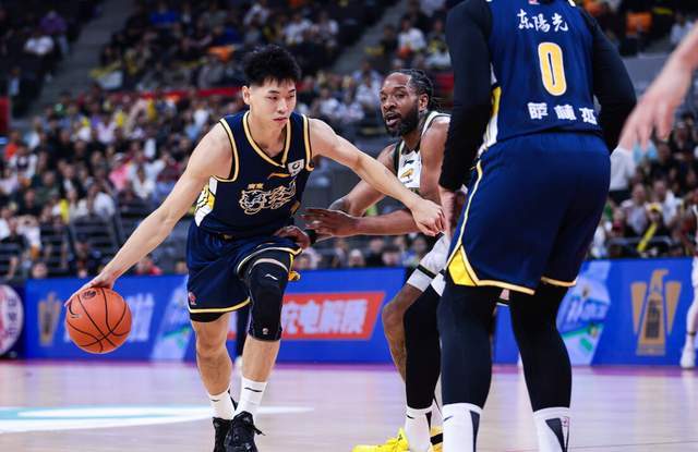 华体会官方网站-广东惨败暴露致命短板！8名国内球员仅18分，杜锋冲冠梦彻底破碎