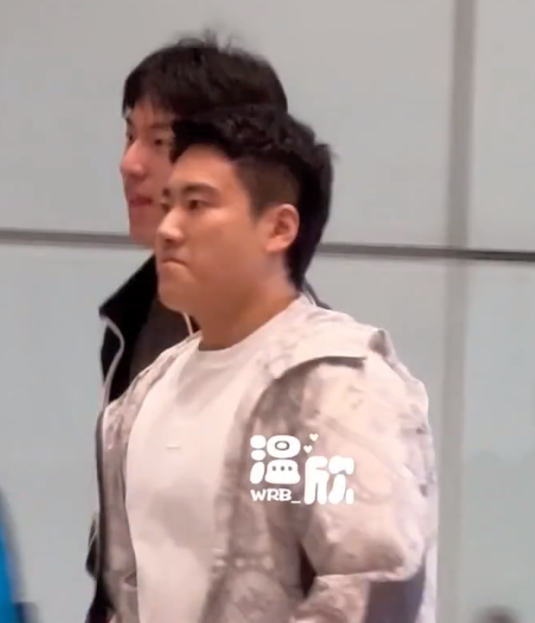 华体会主页-马龙送别国乒！温瑞博依旧随队当陪练 周雨盼向周2人为王楚钦分忧